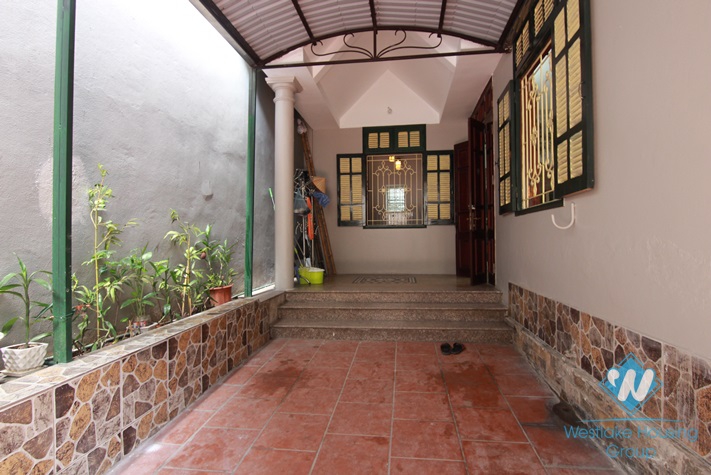 A nice house with courtyard for rent in Nghi Tam st, Tay Ho District